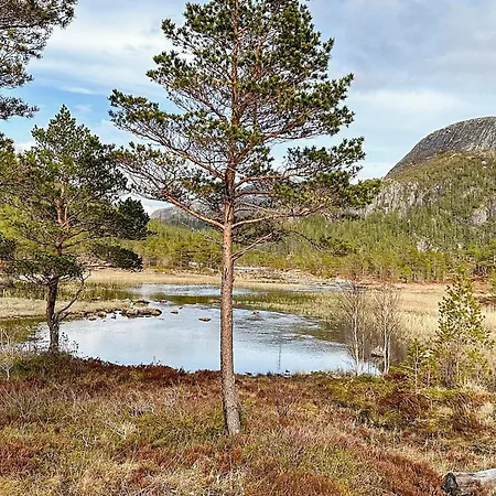 4 Person In Lysoysundet * Teksdal