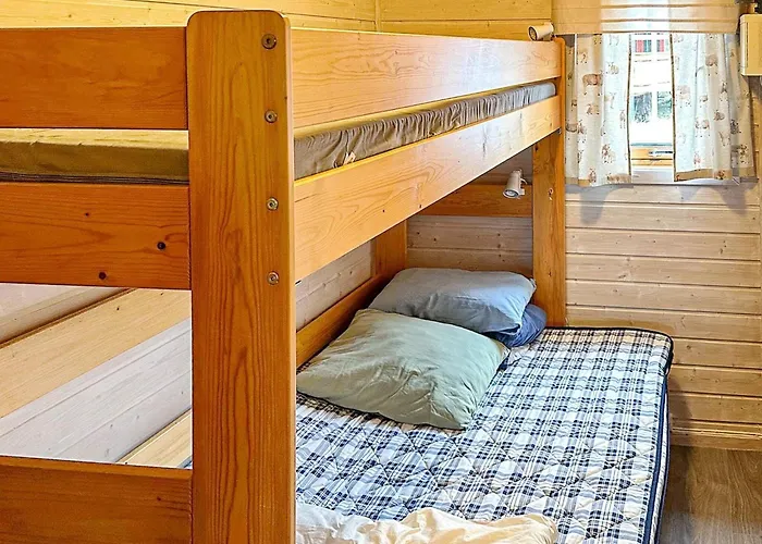 4 Person In Lysoysundet Tatil Evi